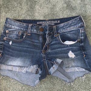 AE short jean shorts